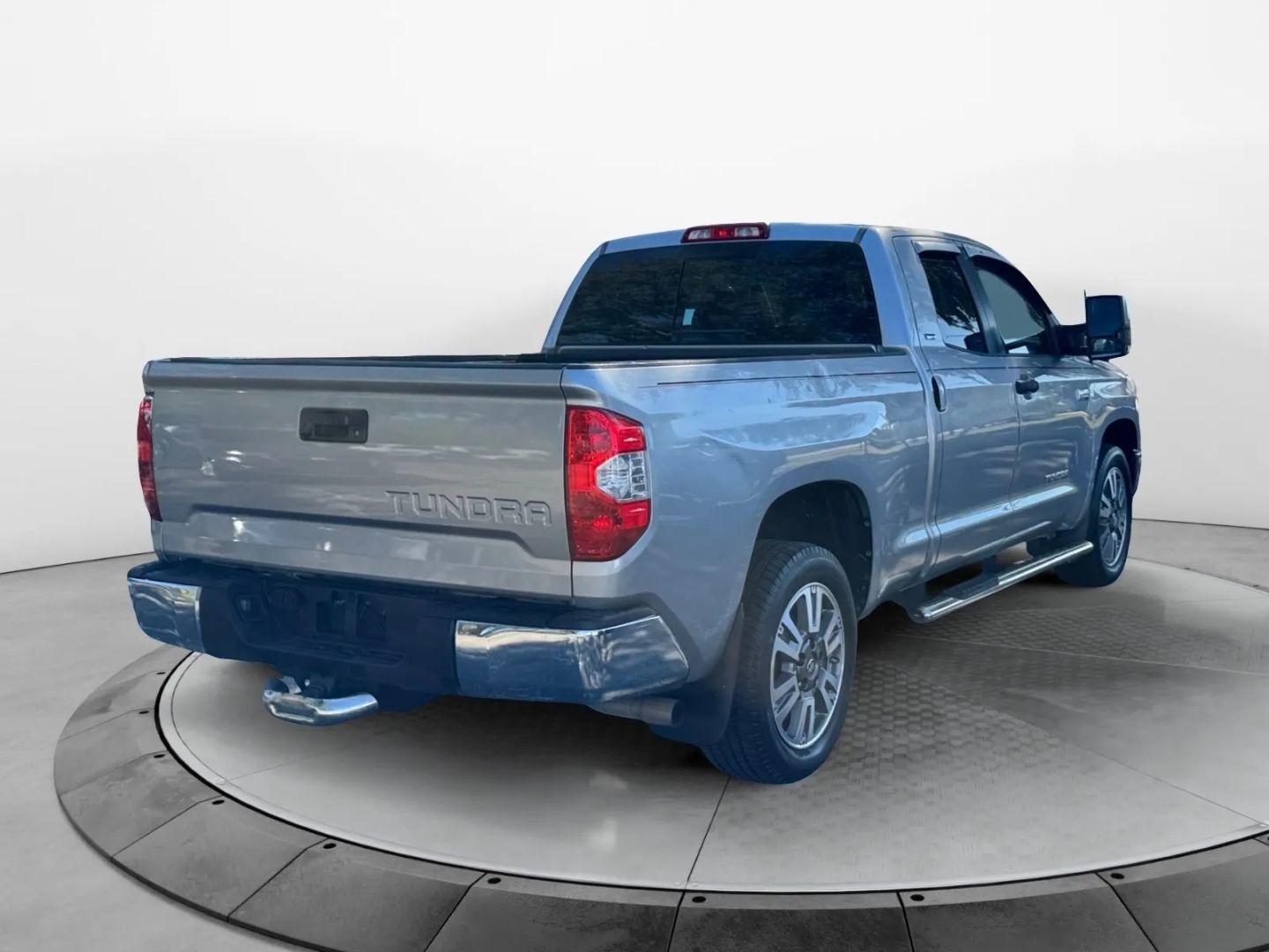 Toyota Tundra Double Cab Sr5 Pickup 4D 6 1/2 Ft - Thumbnail 7