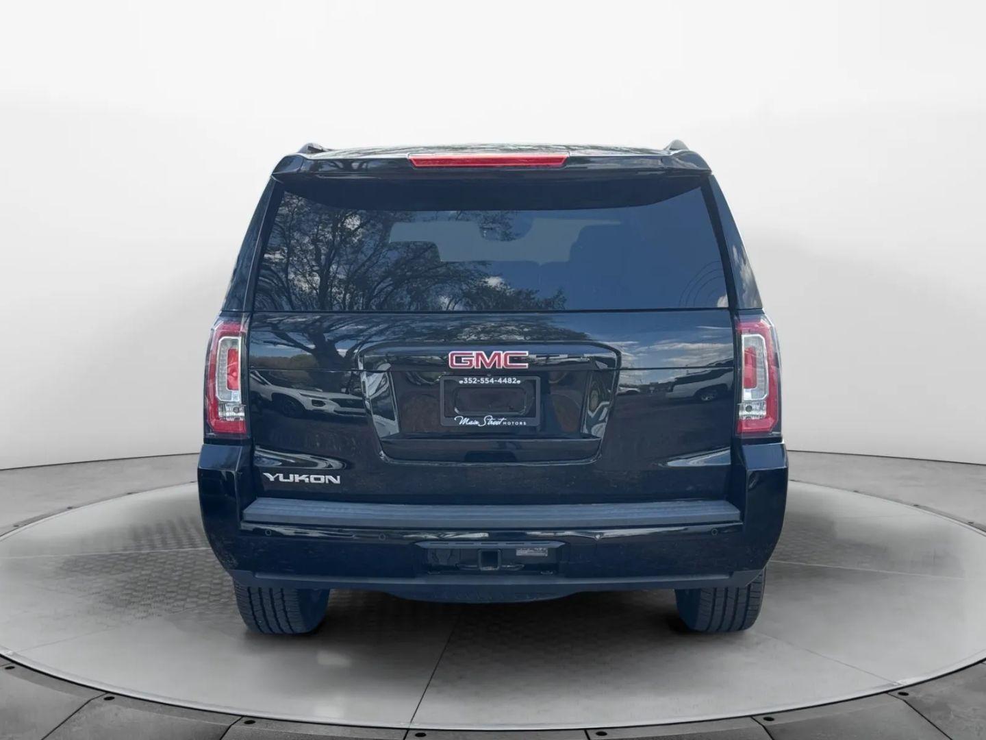 GMC Yukon Slt Sport Utility 4D - Thumbnail 8