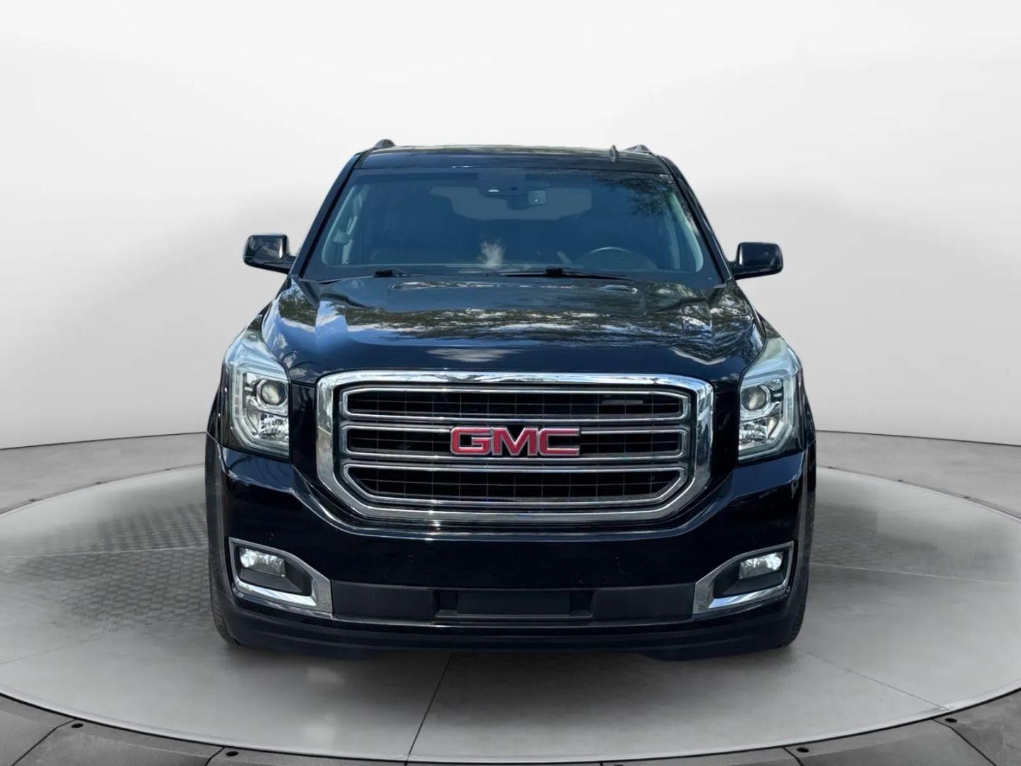 GMC Yukon Slt Sport Utility 4D - Thumbnail 4