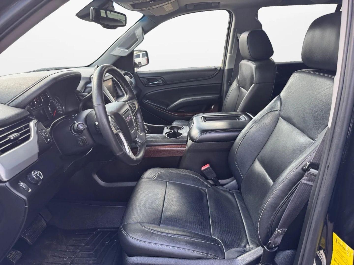 GMC Yukon Slt Sport Utility 4D - Thumbnail 15