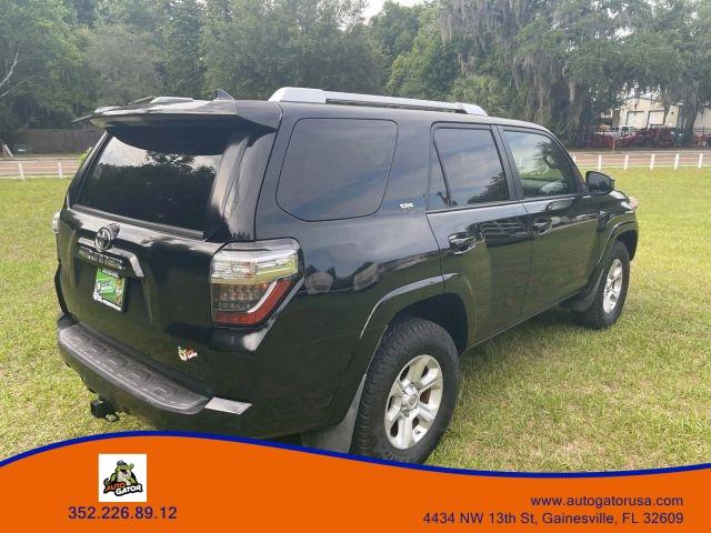 Toyota 4RUNNER - Thumbnail 3