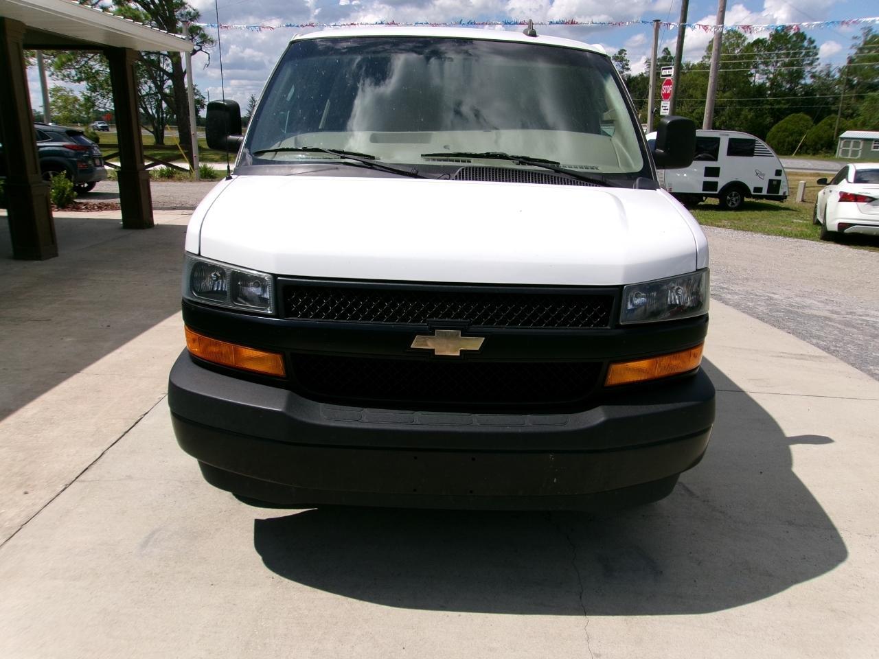 Chevrolet Express2500 Cargo - Thumbnail 2
