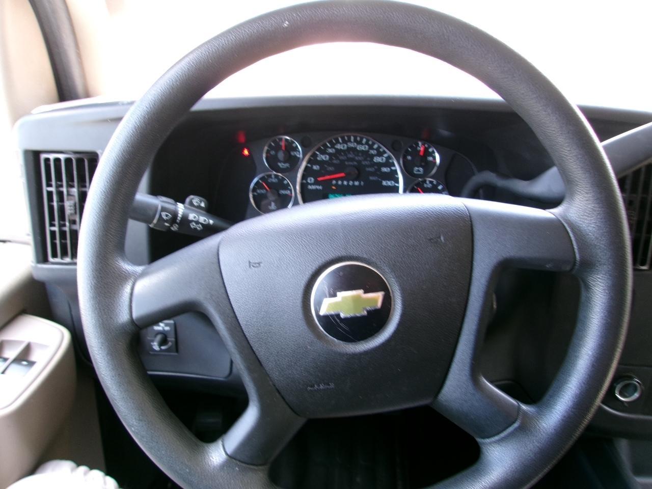 Chevrolet Express2500 Cargo - Thumbnail 17