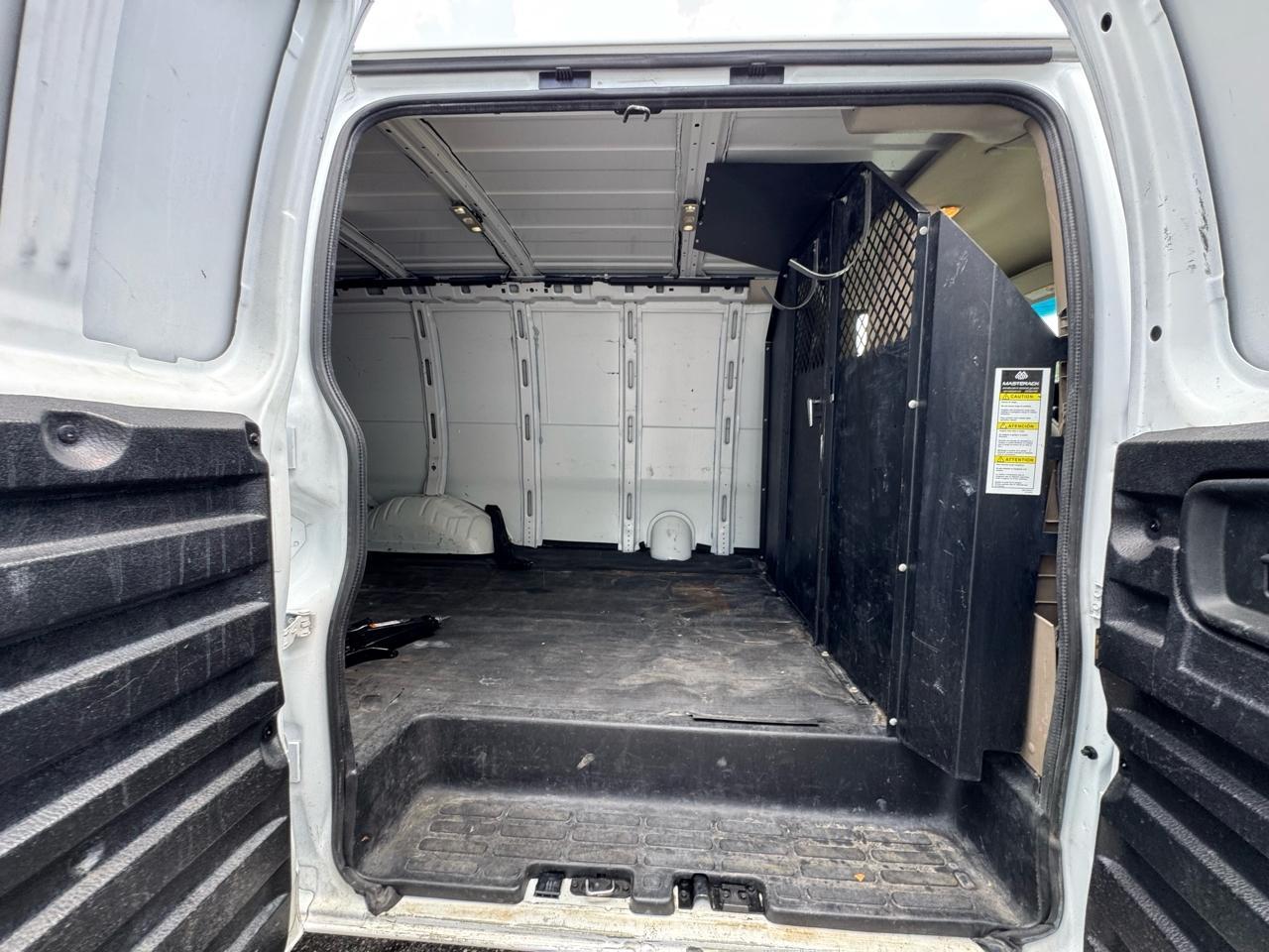 Chevrolet Express2500 Cargo - Thumbnail 13