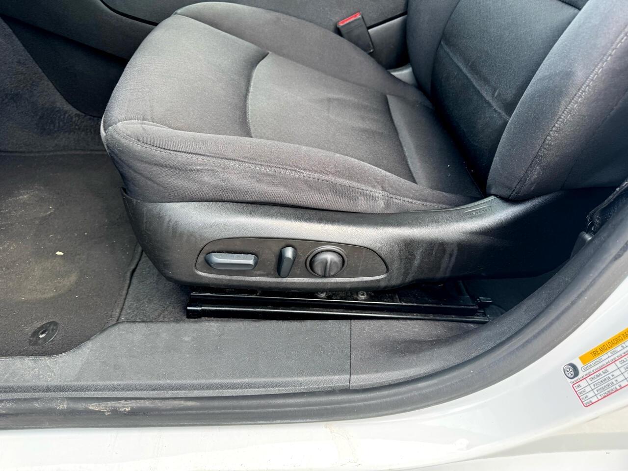 Chevrolet Malibu1Fl - Thumbnail 20