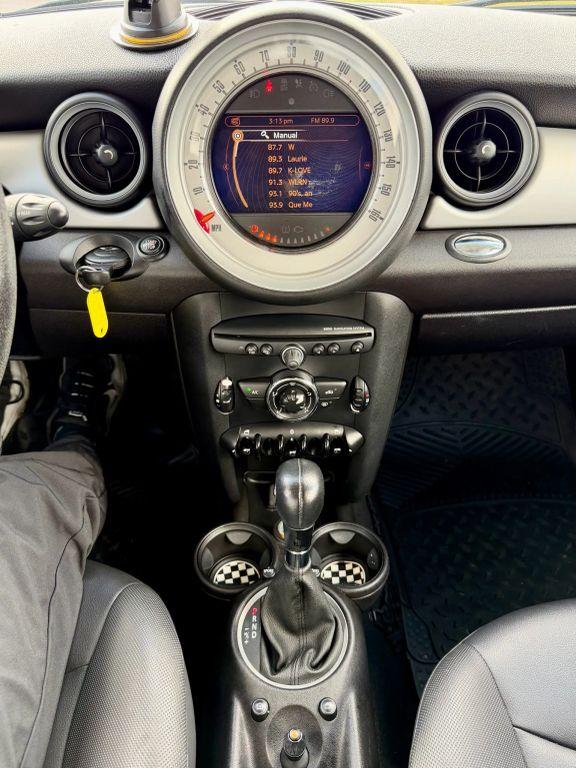 MINI Hardtop - Thumbnail 2