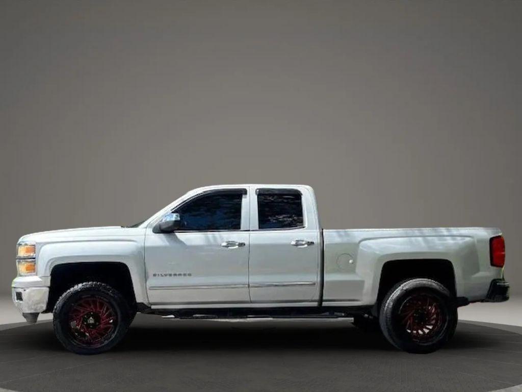 Chevrolet Silverado 1500 Double Cab - Thumbnail 10