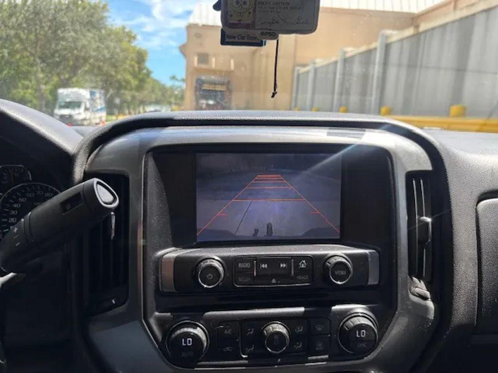 Chevrolet Silverado 1500 Double Cab - Thumbnail 19