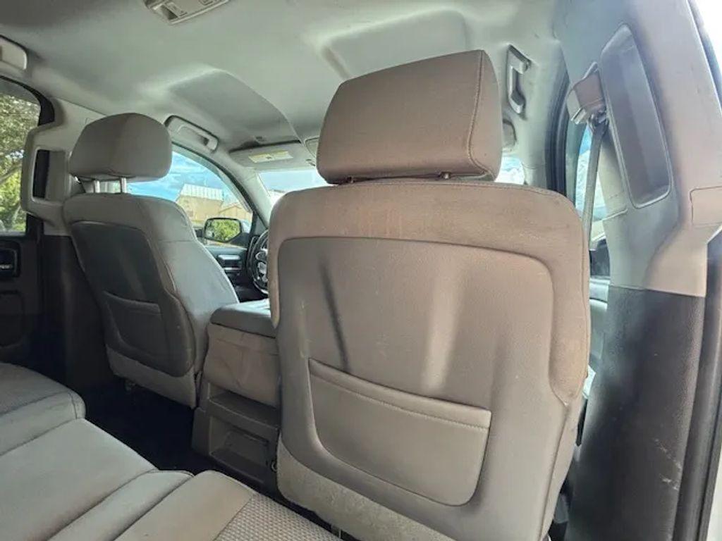 Chevrolet Silverado 1500 Double Cab - Thumbnail 17