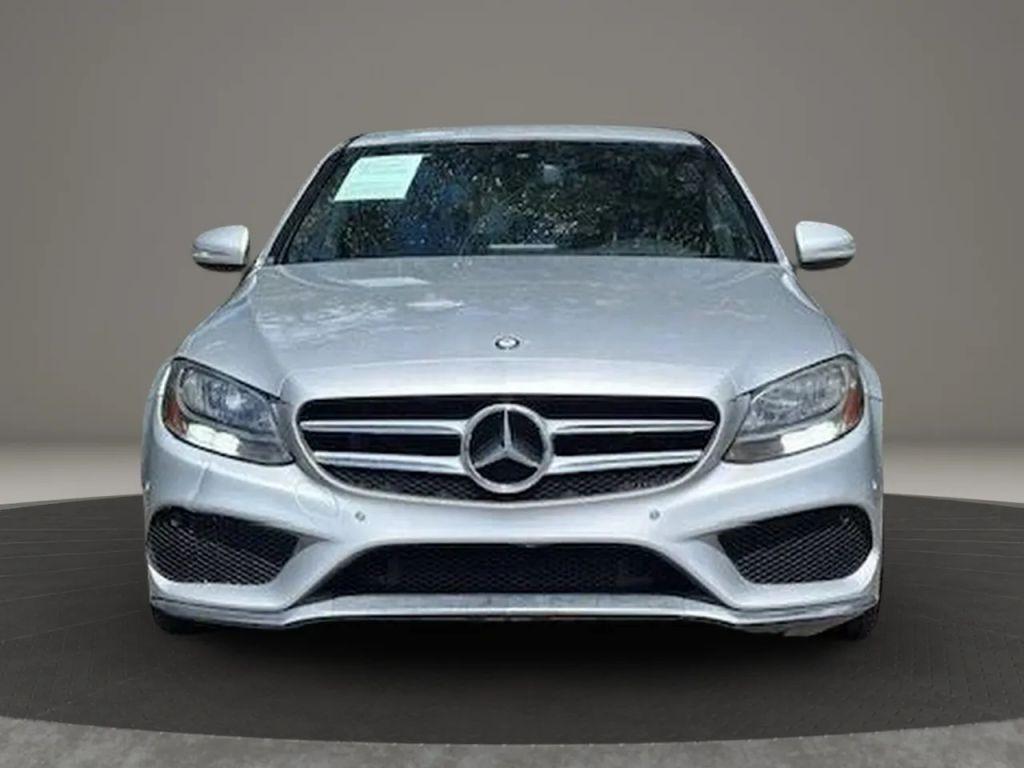 Mercedes-Benz C-Class - Thumbnail 4