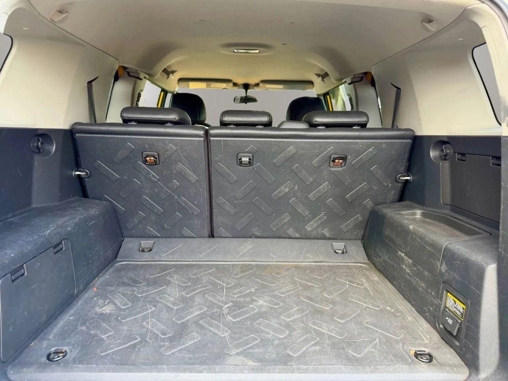 Toyota Fj Cruiser - Thumbnail 15