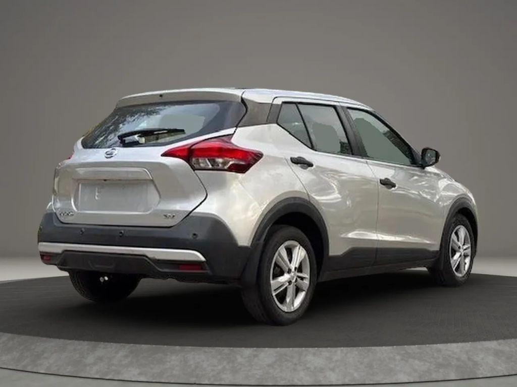 Nissan Kicks - Thumbnail 8