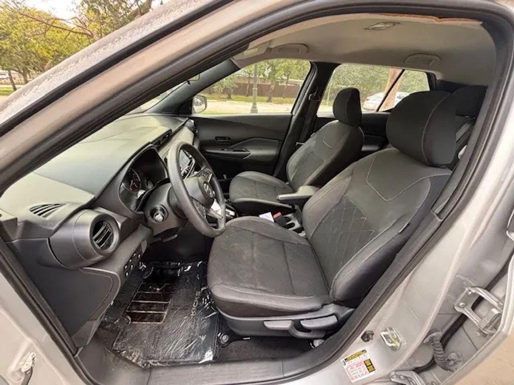 Nissan Kicks - Thumbnail 13