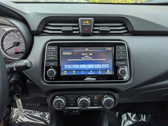 Nissan Versa S - Thumbnail 18