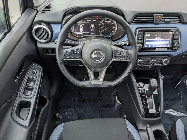 Nissan Versa Sv - Thumbnail 14