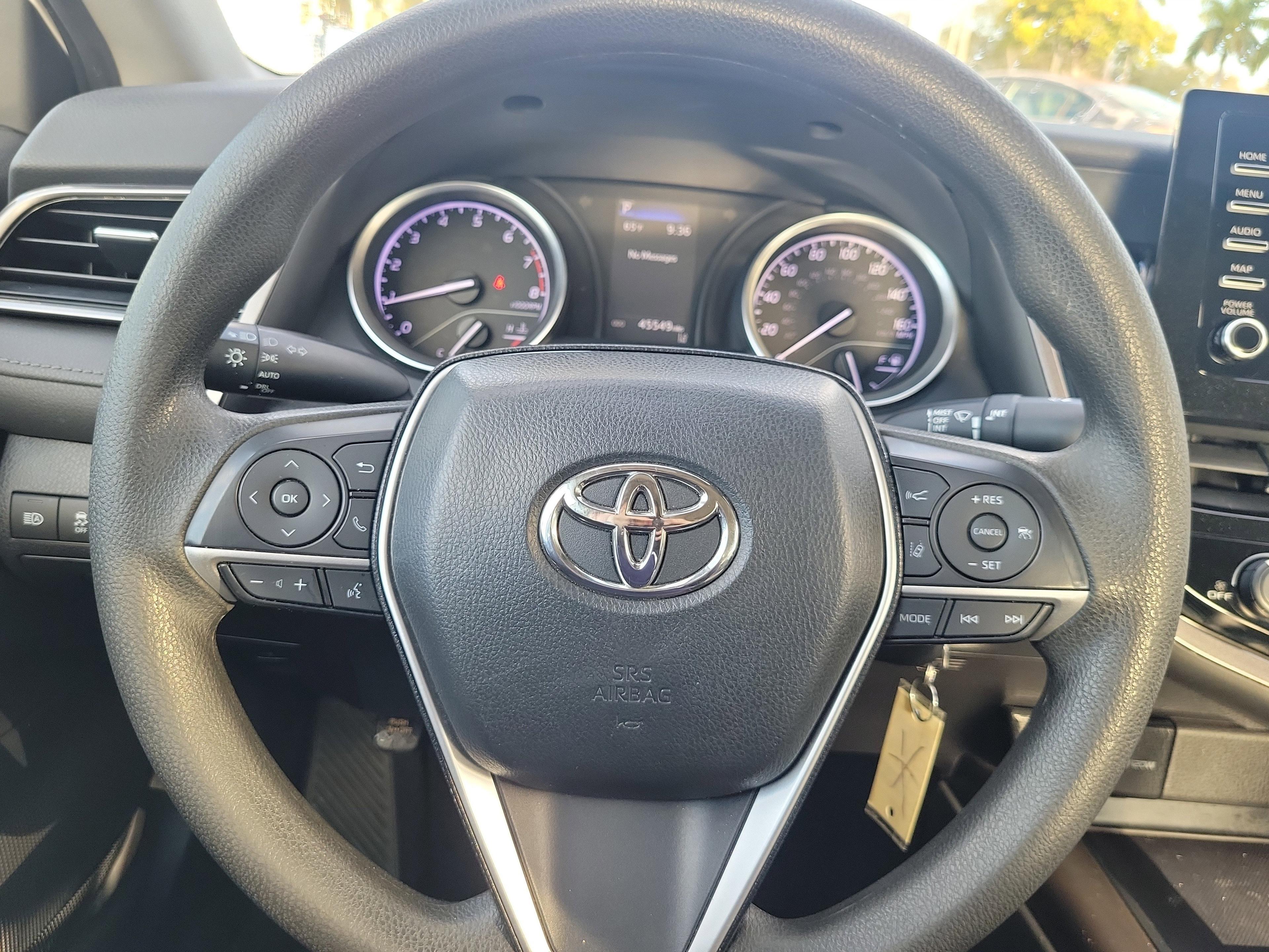 Toyota Camry Le Fwd - Thumbnail 15