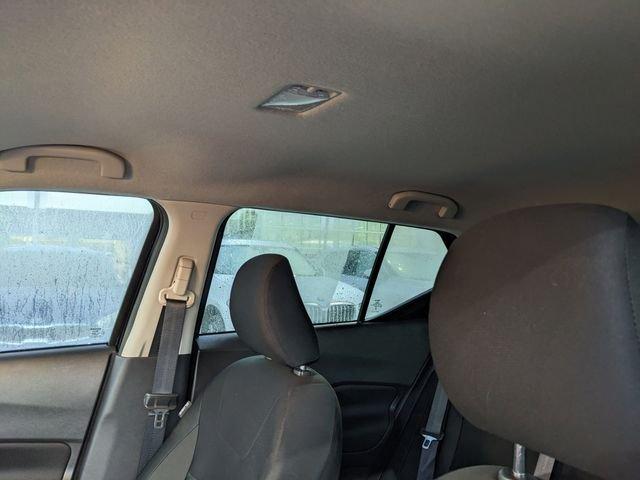 Nissan Kicks Play S - Thumbnail 18