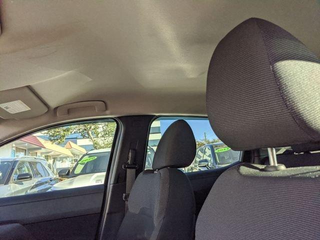 Nissan Kicks S - Thumbnail 17