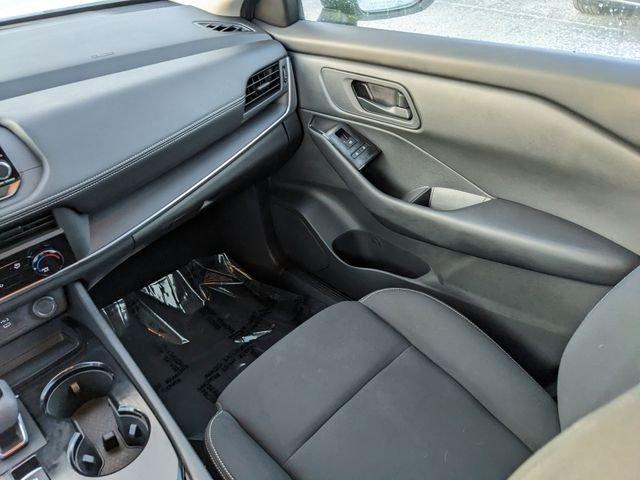 Nissan Rogue S - Thumbnail 17