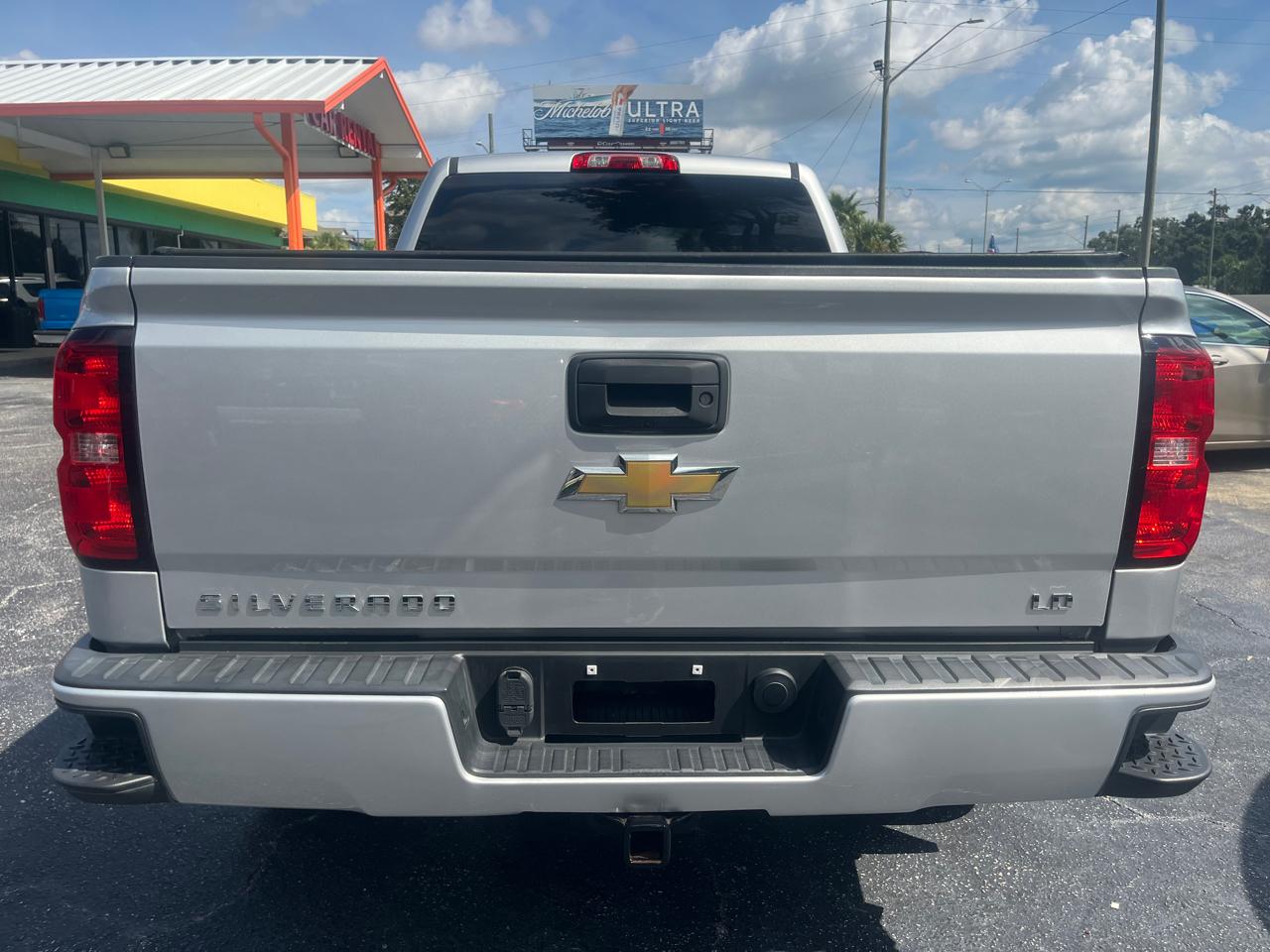 Chevrolet Silverado 1500 Ld4Wd Double Cab Custom - Thumbnail 14