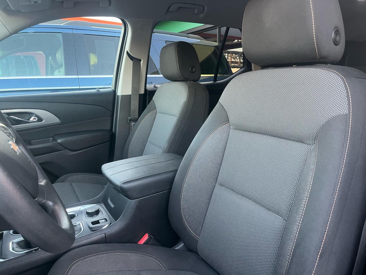 Chevrolet Traversefwd 4Dr Ls W/1Ls - Thumbnail 8