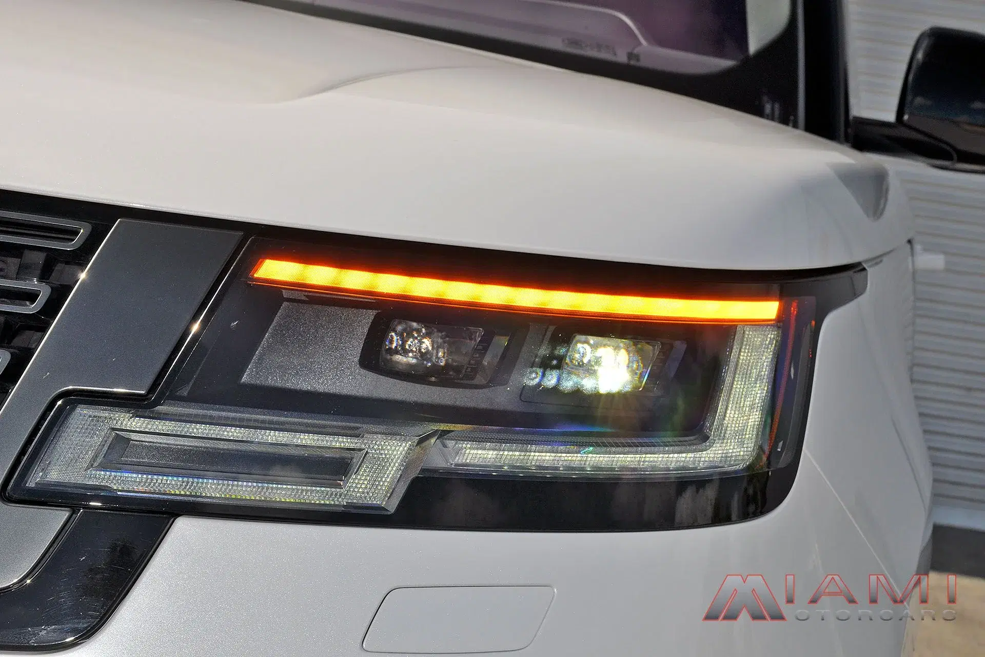 Land Rover Range Rover - Thumbnail 17