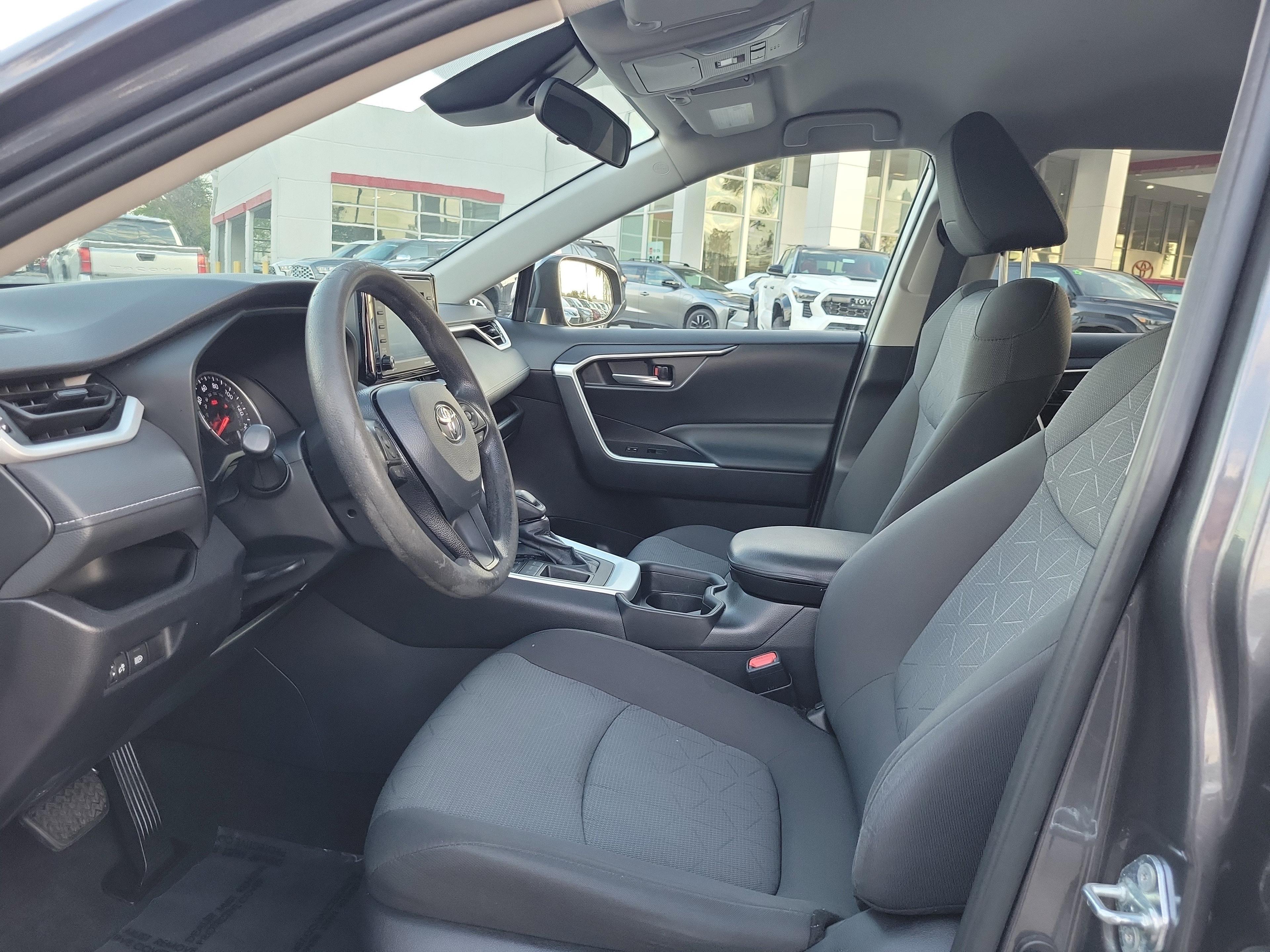 Toyota Rav4 Xle Fwd - Thumbnail 12