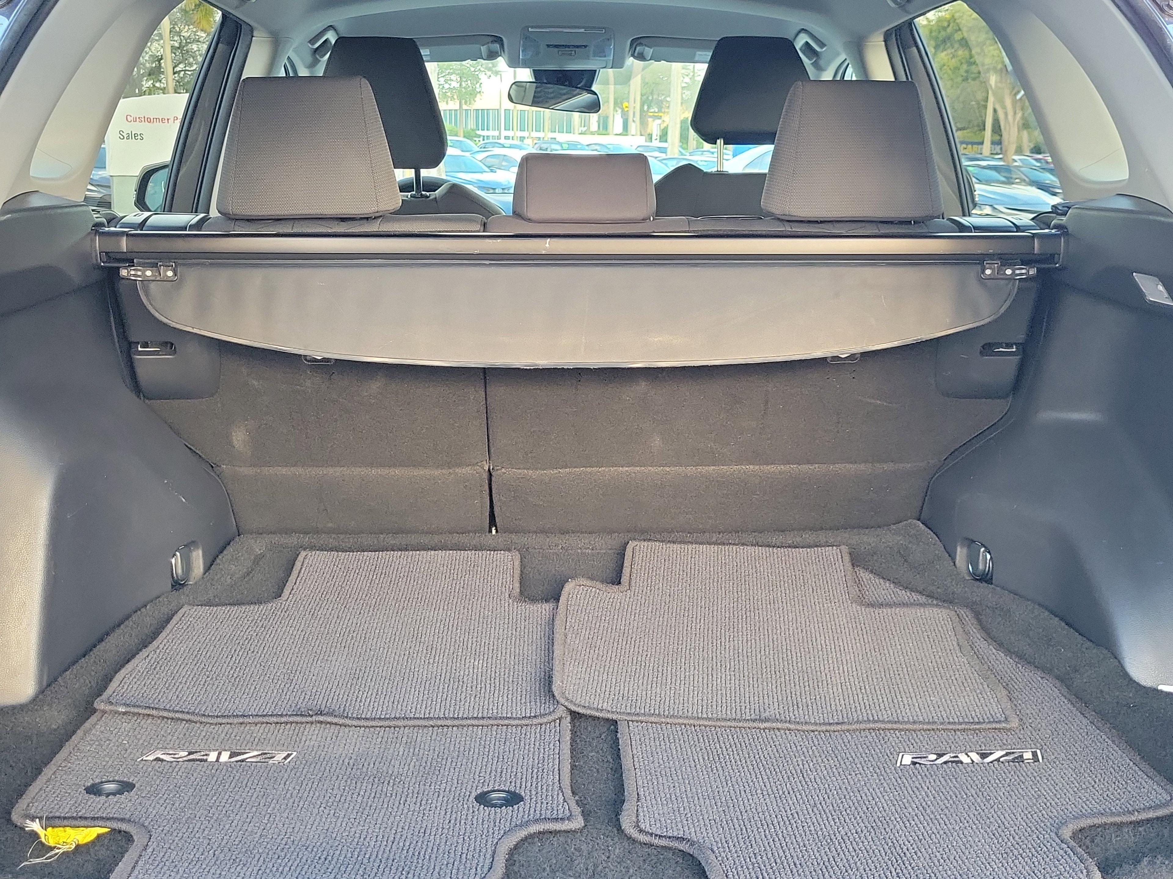 Toyota Rav4 Xle Fwd - Thumbnail 8