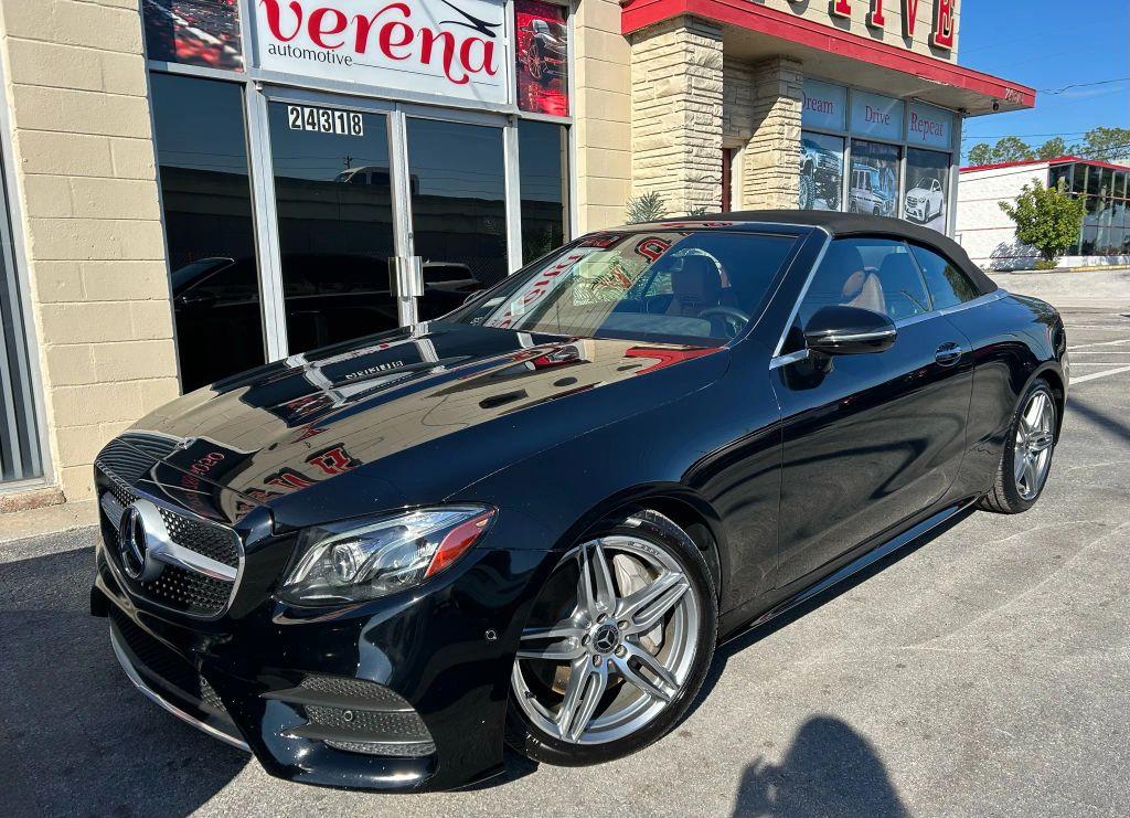 Mercedes-Benz E-Class - Thumbnail 4