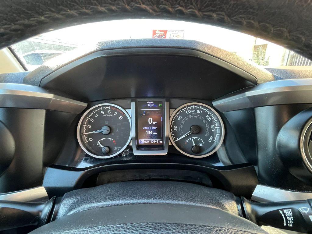 Toyota Tacoma Double Cab - Thumbnail 18