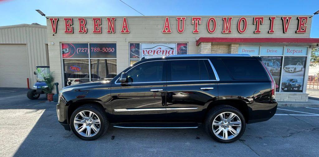 Cadillac Escalade - Thumbnail 5