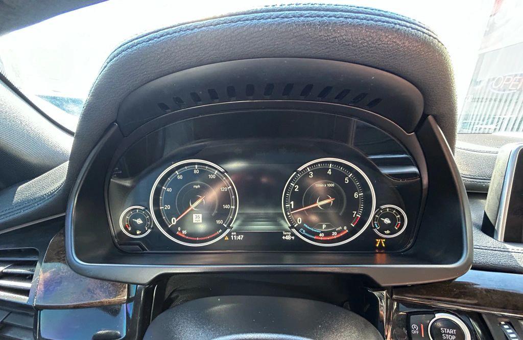 BMW X6 - Thumbnail 17