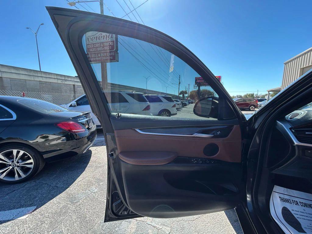 BMW X6 - Thumbnail 11