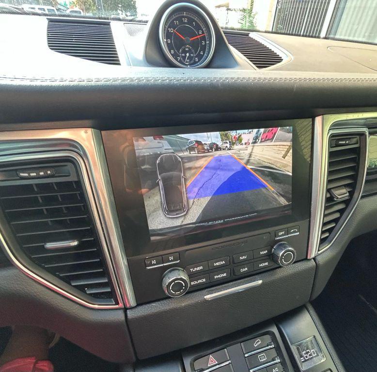 Porsche Macan - Thumbnail 20