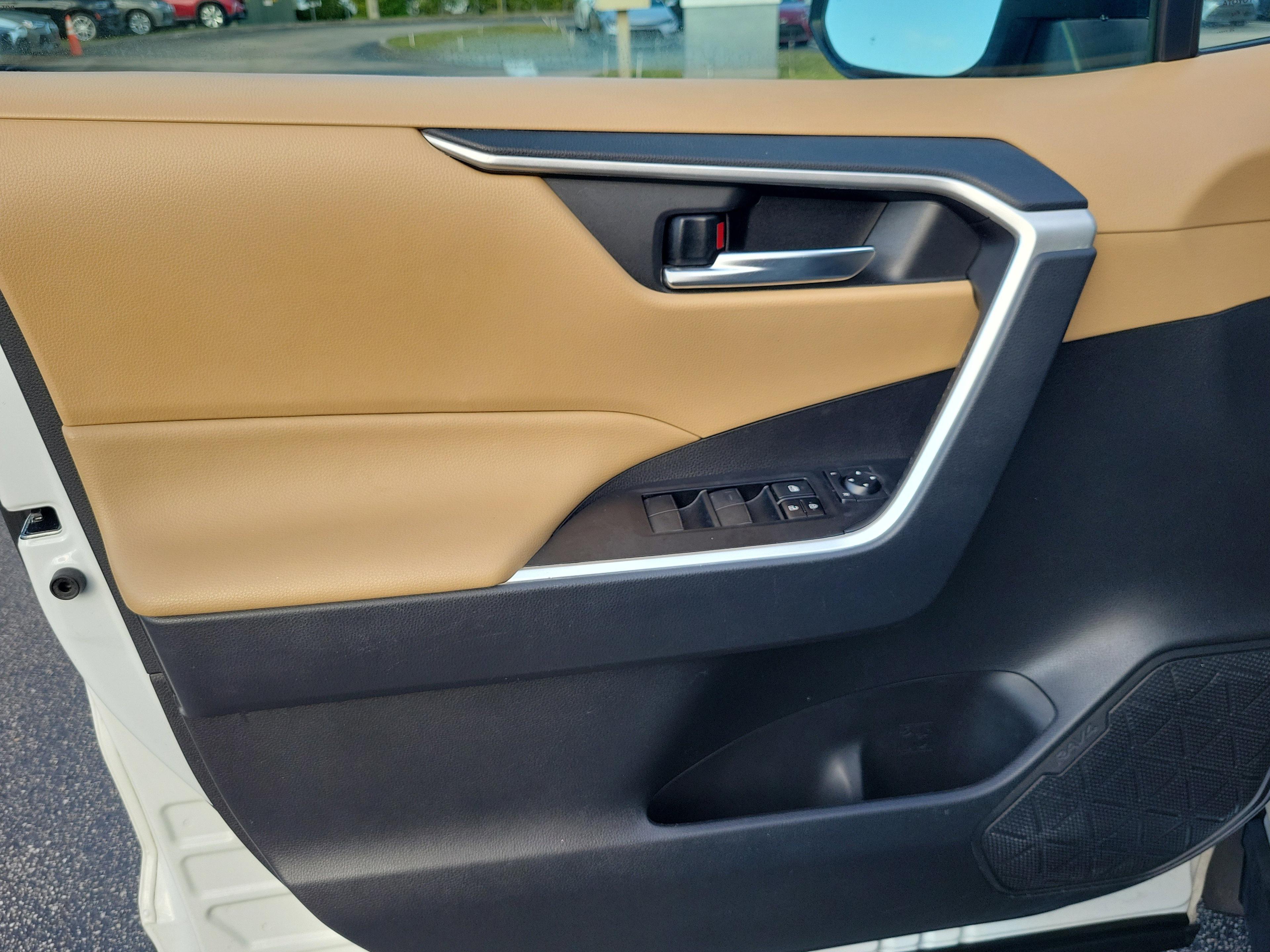 Toyota Rav4 Xle Fwd - Thumbnail 14