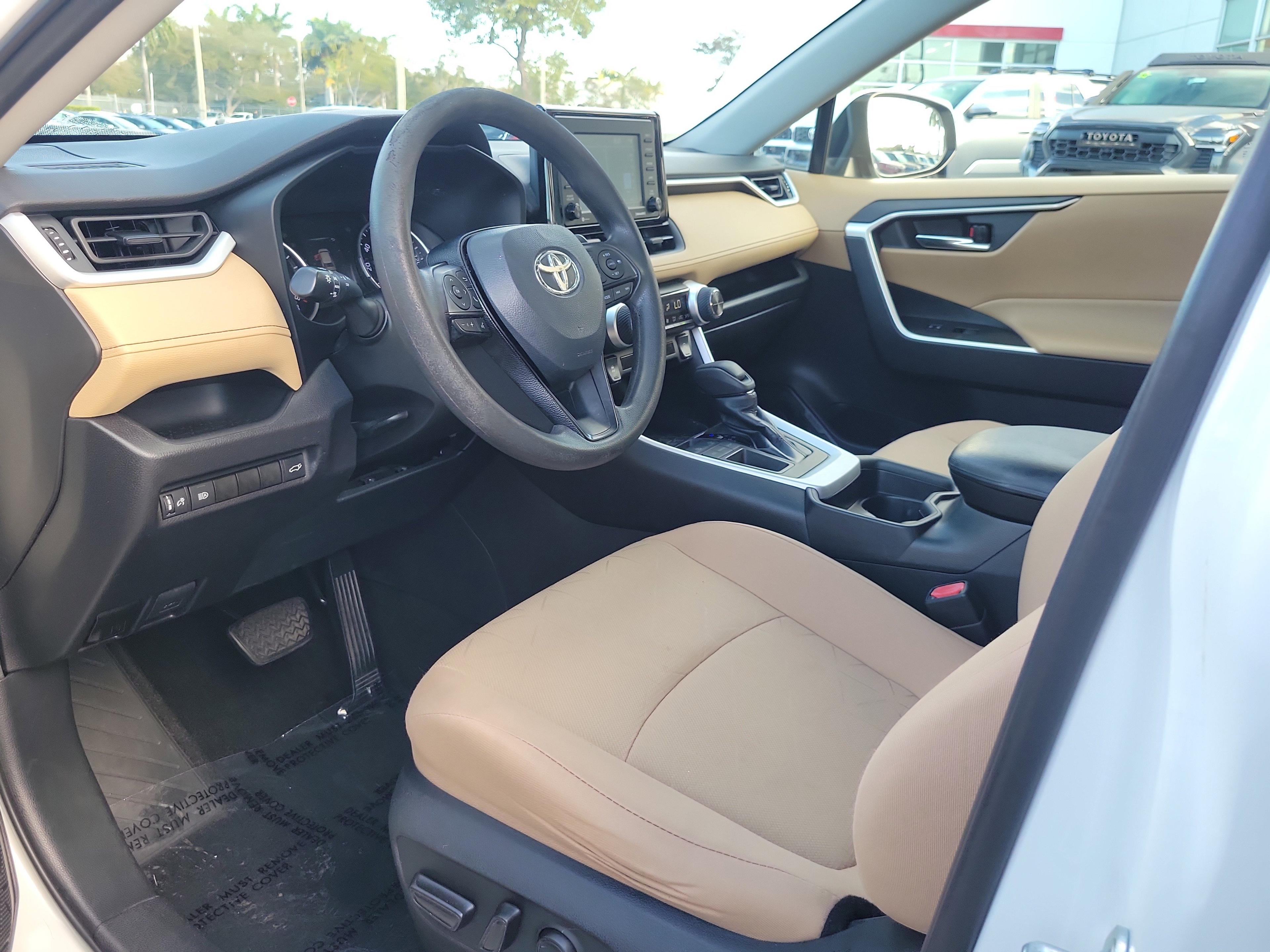 Toyota Rav4 Xle Fwd - Thumbnail 13