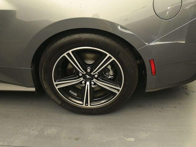 Ford Mustang Ecoboost® Fastback - Thumbnail 11