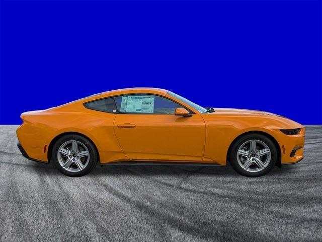 Ford Mustang Ecoboost® Fastback - Thumbnail 4