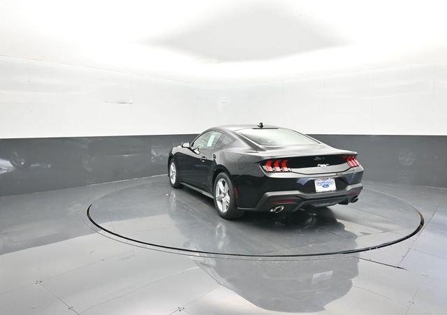 Ford Mustang Ecoboost® Fastback - Thumbnail 6