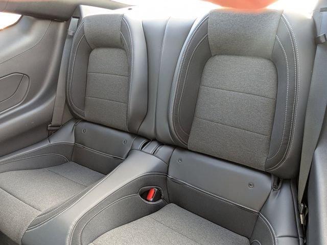 Ford Mustang Ecoboost® Fastback - Thumbnail 12