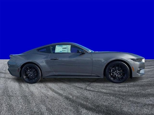 Ford Mustang Ecoboost® Fastback - Thumbnail 3