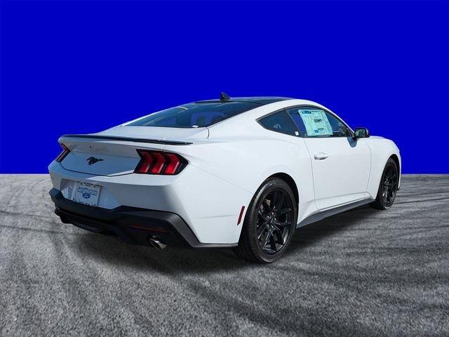 Ford Mustang Ecoboost® Fastback - Thumbnail 5
