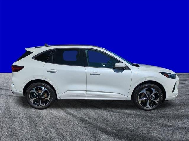 Ford Escape St-Line Elite - Thumbnail 5
