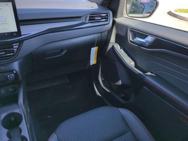 Ford Escape St-Line Elite - Thumbnail 19