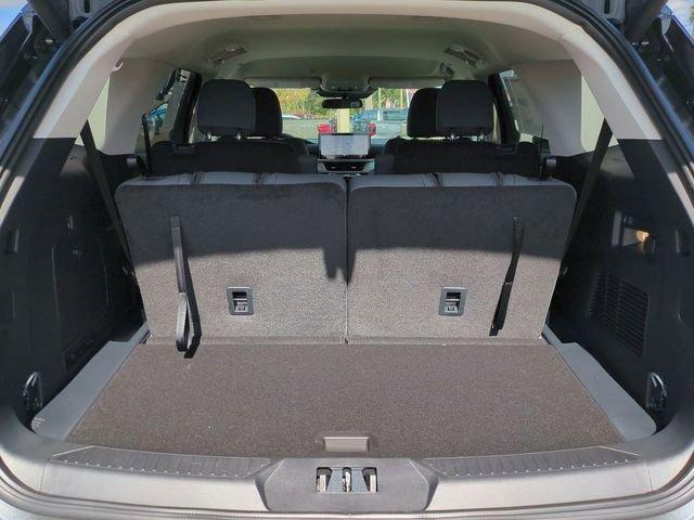 Ford Explorer Active - Thumbnail 15