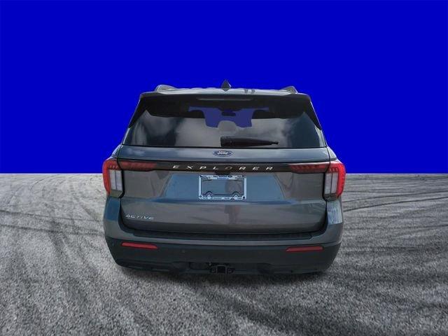 Ford Explorer Active - Thumbnail 6