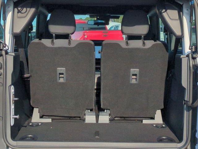 Ford Bronco Base - Thumbnail 15