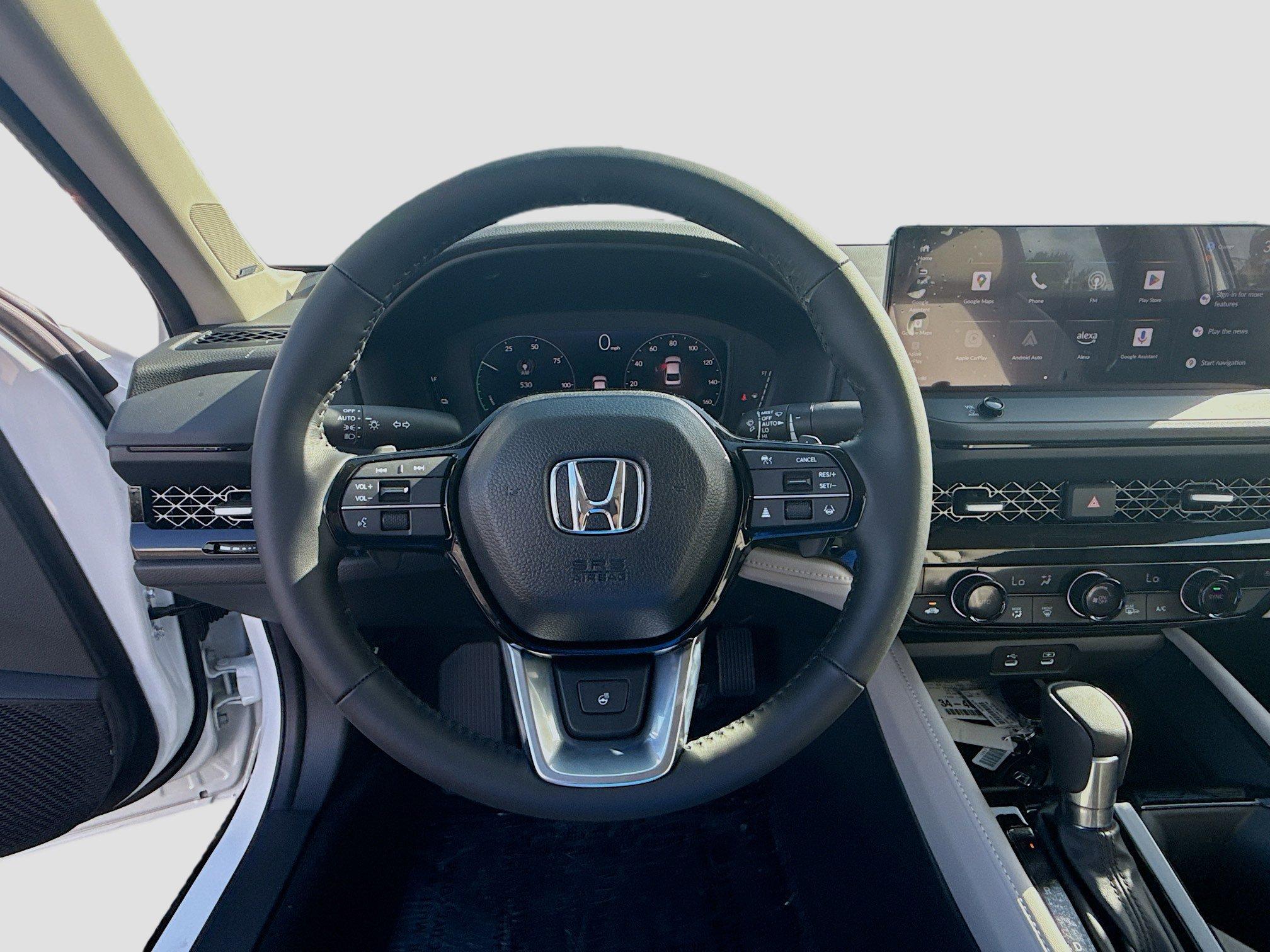 Honda Accord Hybrid Touring Fwd - Thumbnail 11