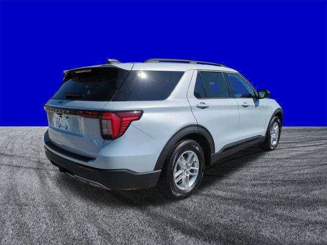 Ford Explorer Active - Thumbnail 6