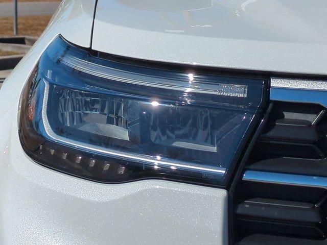 Ford Explorer Active - Thumbnail 12